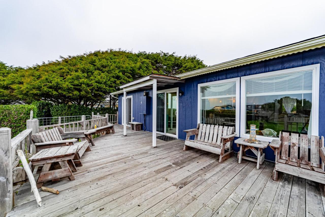 Sea Dreamer Cottage Smith River エクステリア 写真