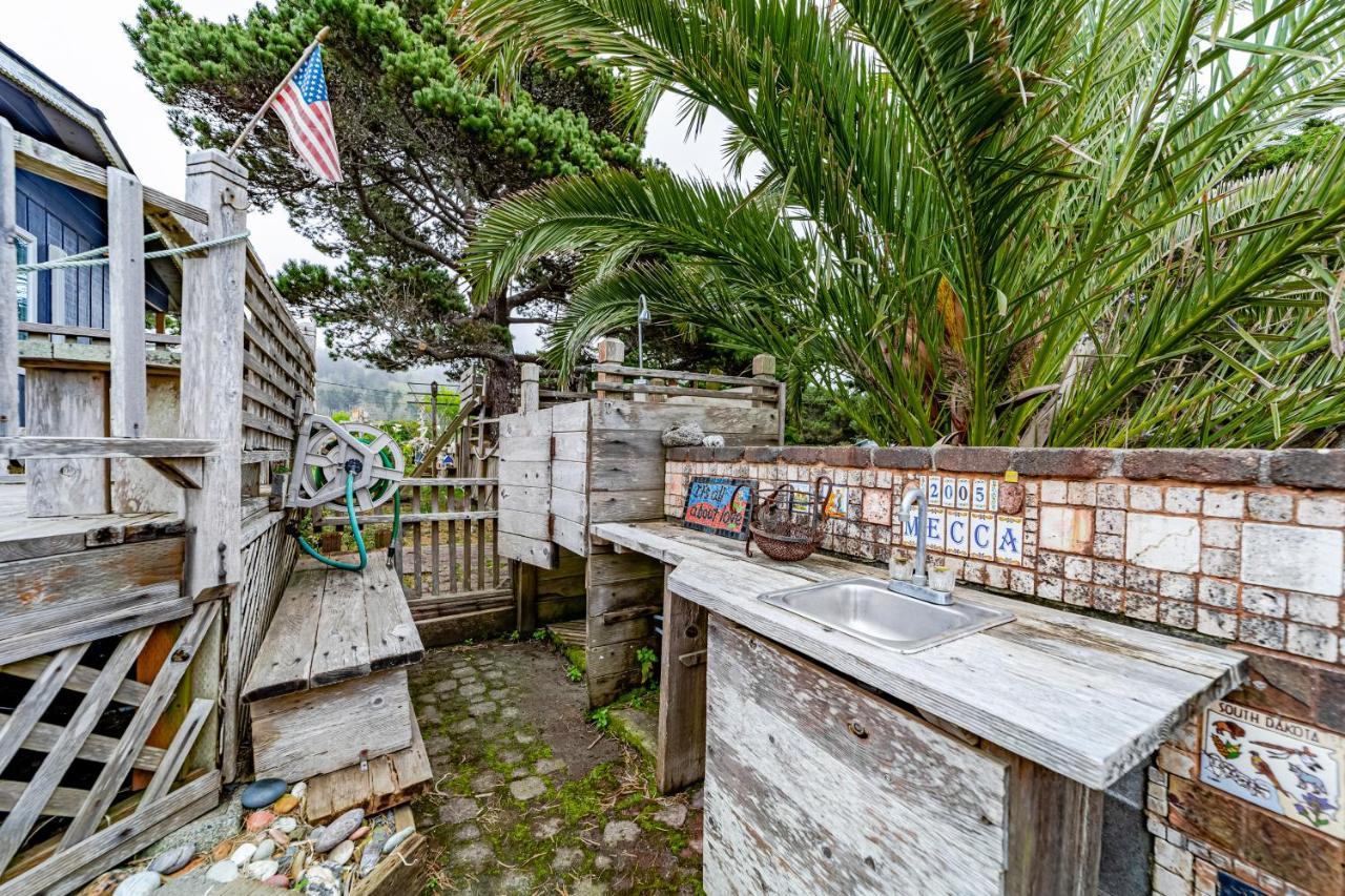 Sea Dreamer Cottage Smith River エクステリア 写真