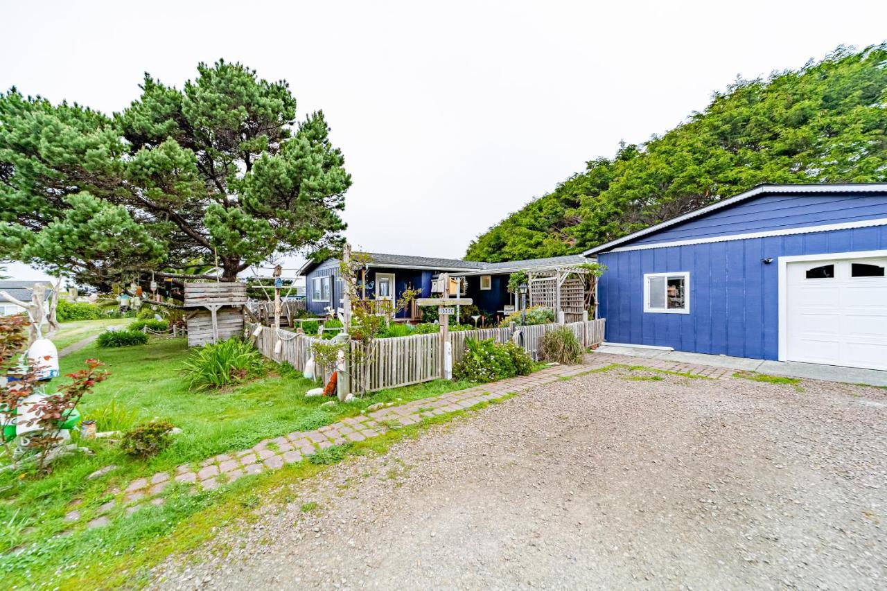 Sea Dreamer Cottage Smith River エクステリア 写真